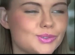 Ayolning onanizm va orgazmni tomosha qiling